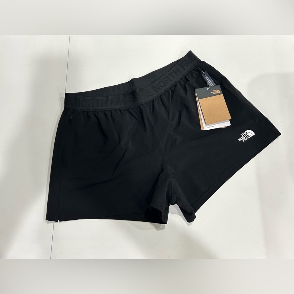 The North Face Women’s Small Wander Shorts Black NWT Water Repellent 3" Inseam